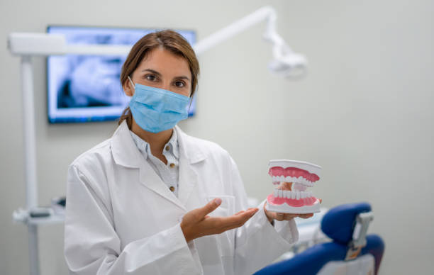 Best Dentist Open Late Near Me  in Groveport, OH